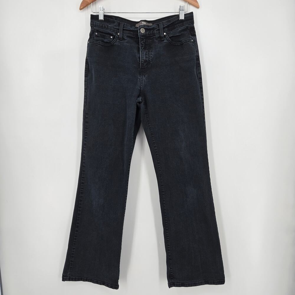 Levi’s 512 Perfectly Slimming Bootcut Jeans Black Denim Size 10M Studded Pockets